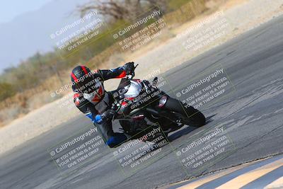 media/Mar-28-2022-Superbike Trackdays (Mon) [[b8603d0f67]]/Open Track Time/Turn 3 Inside/